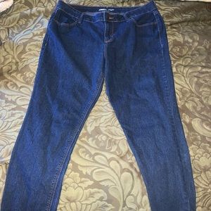 Old navy skinny jeans size 8
